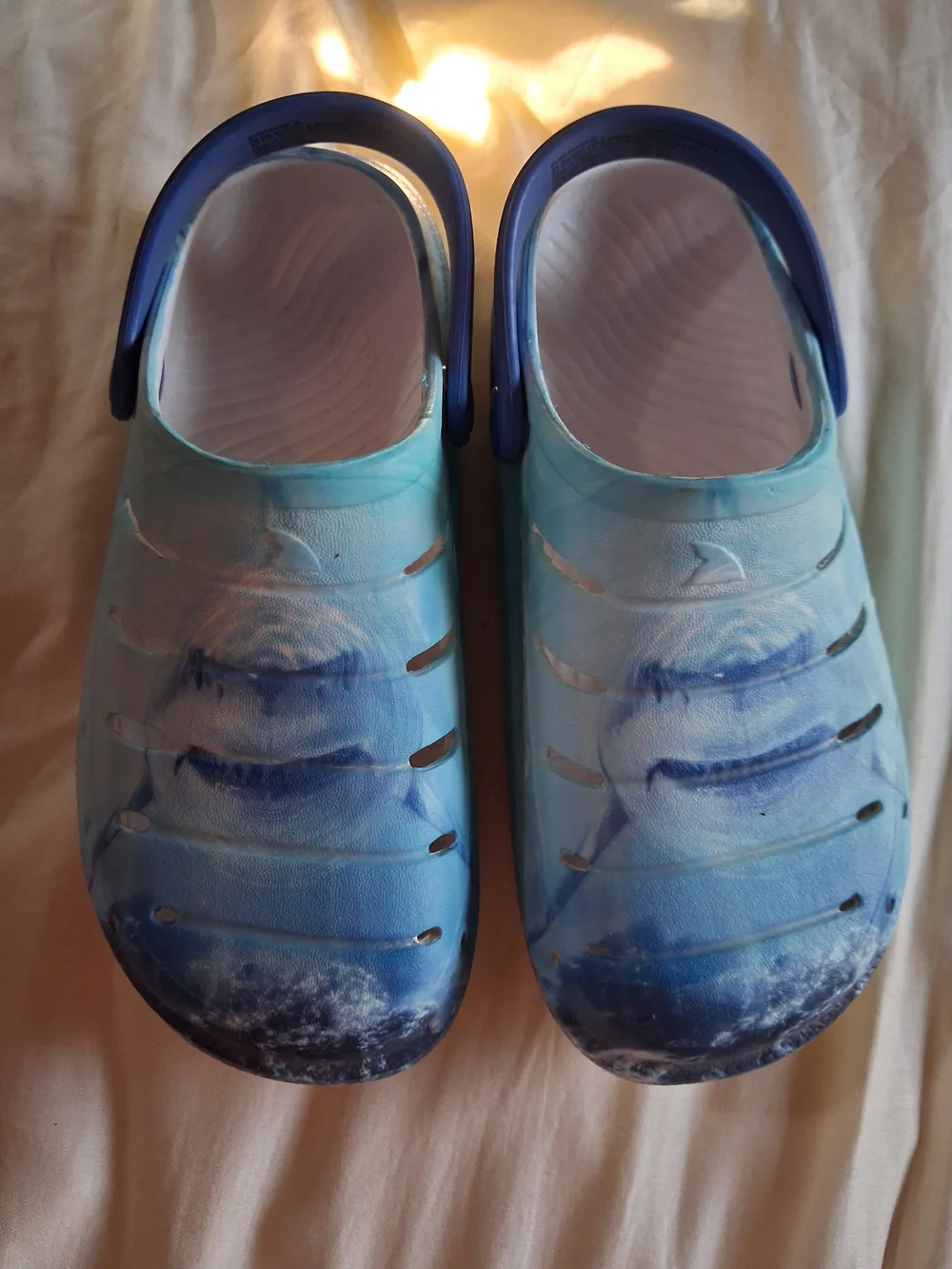 Kid's Unisex Blue Shark Clog Shoes - Discovery Shark Week NWOT Size 1